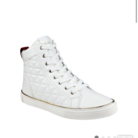 New GUESS Melo Quilted High-Top Sneakers - Picture 1 of 11